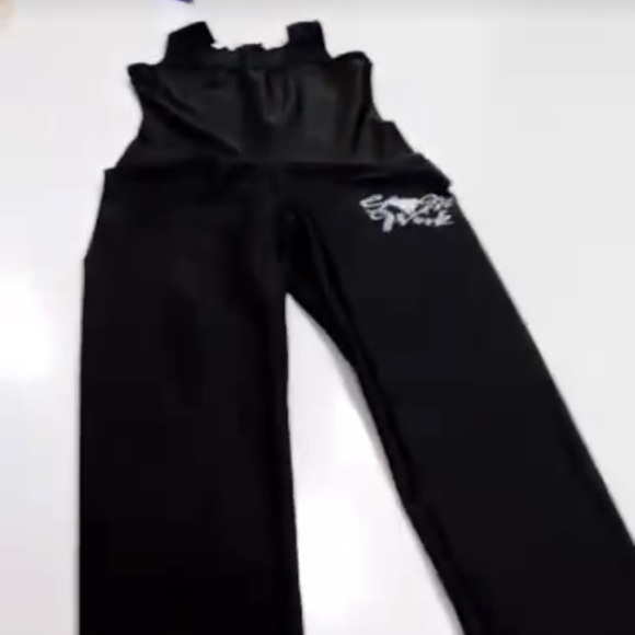 One piece jumpsuit, customized with my logo - Picture 2 of 2